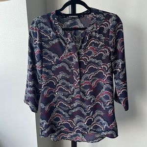 ☀️BOGO Item 3/4 Length Sleeve Navy Patterned Blouse☀️